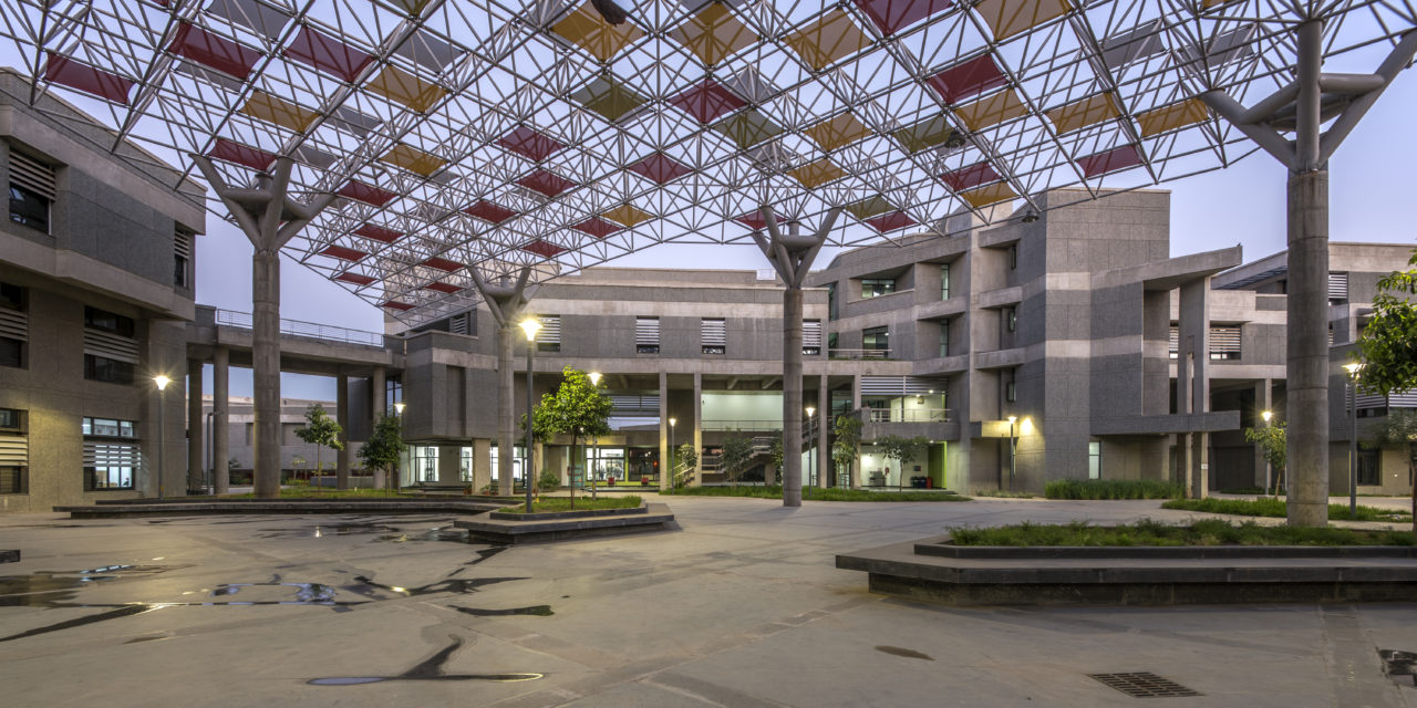 Indian Institute of Technology Gandhinagar